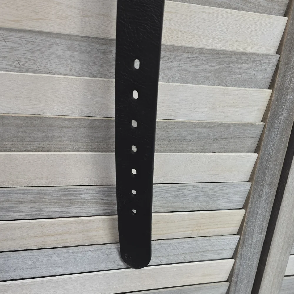 Denizen® from Levi’s® Men’s Belt – Black (Size M 34–36)